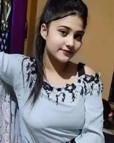 Tengnoupal Escort